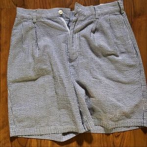 Blue/white stripe Jos. A. Bank stays cool Shorts.